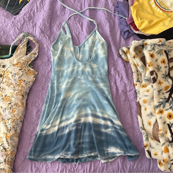 Blue soft sundress that ties in the back from Zumiez - Picture 6 of 6